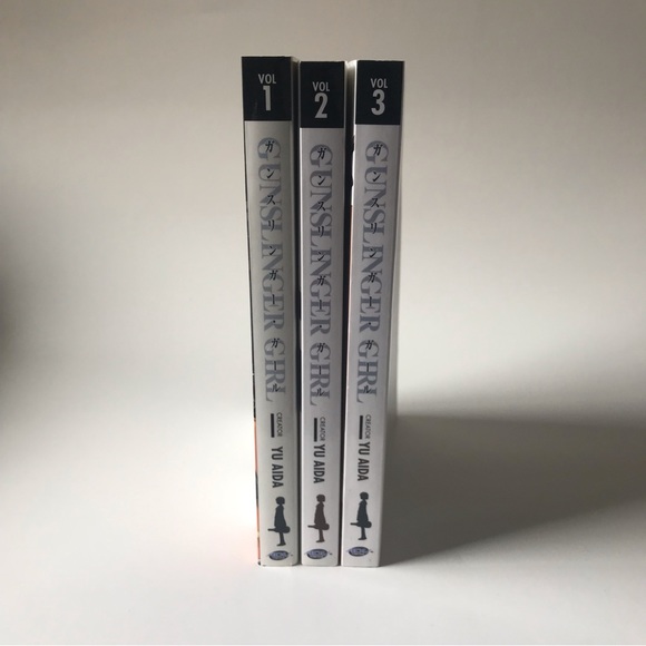 Gunslinger girl manga volumes 1,2,3 - Picture 2 of 8